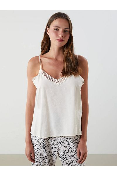 LC Waikiki Lcw dreamgreen v-neck strap women's shorts pajama set