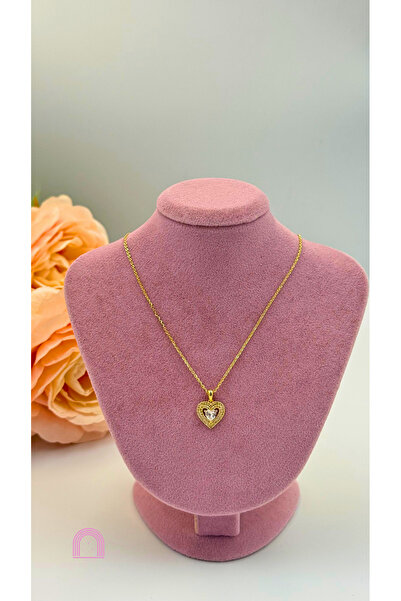 Moond Accessories قلادة على شكل قلب ذهبي اللون من Xuping