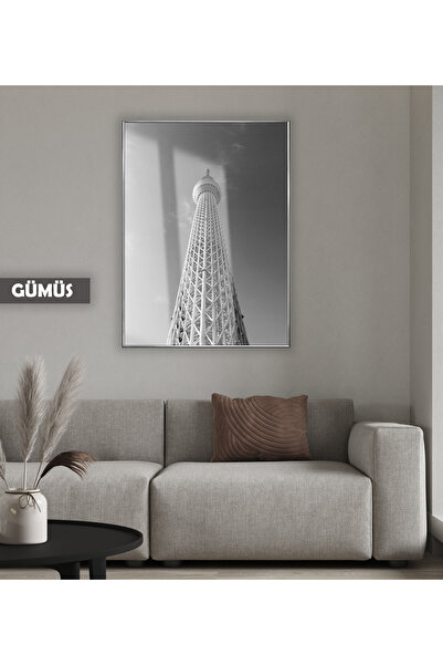 Harikabirev HARİKABİREV | MODELUL TURNULUI TOKYO ÎN NEGRU și ALB 01 | TABLOU DIN STICLA TEMPERATĂ CU CADRU, SINGUR, VERTICAL