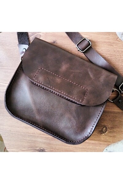 08dericraft حقيبة مصنوعة يدوياً من الجلد الطبيعي [20*20 سم]