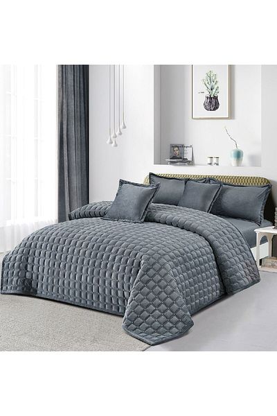 SNOOZYL Double bed sheet made of soft velvet with a plain design to provide warmth and softness, size 230*250 cm
