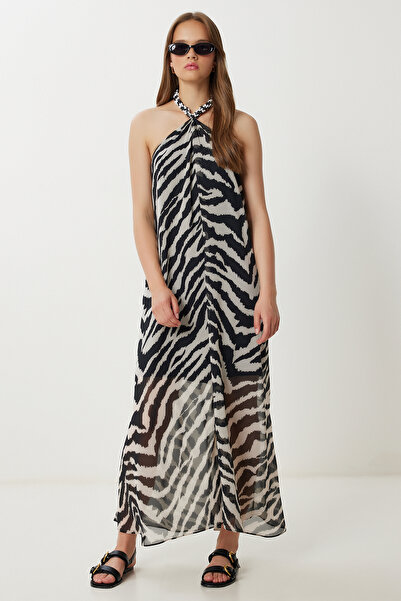 Lovelyİstanbul Καλοκαιρινό φόρεμα σιφόν με λεπτομέρεια με χάντρες LFG0068 BLA...