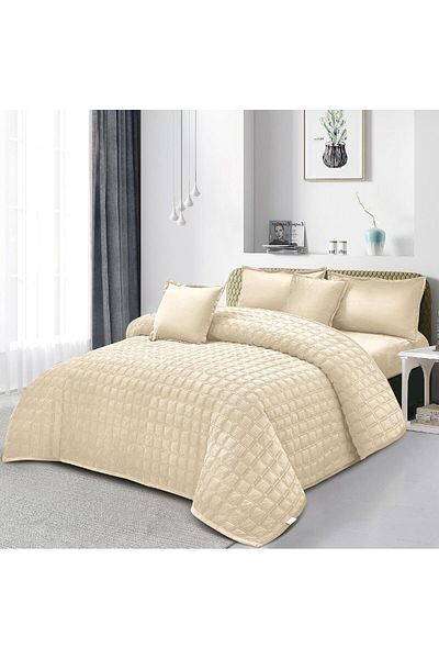 SNOOZYL Double bed sheet made of soft velvet with a plain design to provide warmth and softness, size 230*250 cm