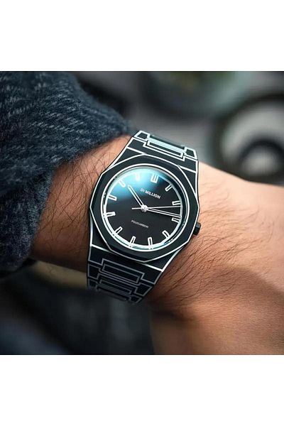 CASWATCH Men's Carbon Watch in Unique Black Color