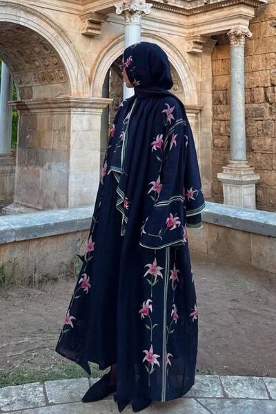 carell Meltem's Choice Blooming Flush Abaya Black