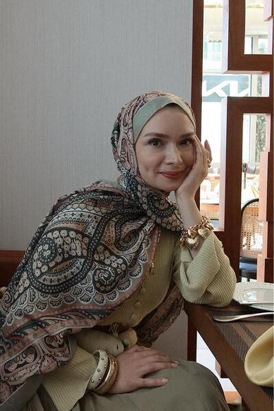 carell Şüheda Türkoğlu's Choice Olea Soft Green Nilla Cotton Scarf