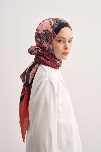 carell Ivory Coral Vela Flush Shawl