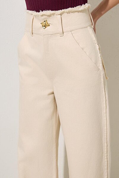 Setre Μπεζ 100% βαμβακερό παντελόνι με λεπτομέρεια στη μέση και τσέπη