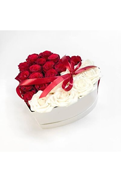 OEM Cutie inimă cu 18 trandafiri de săpun