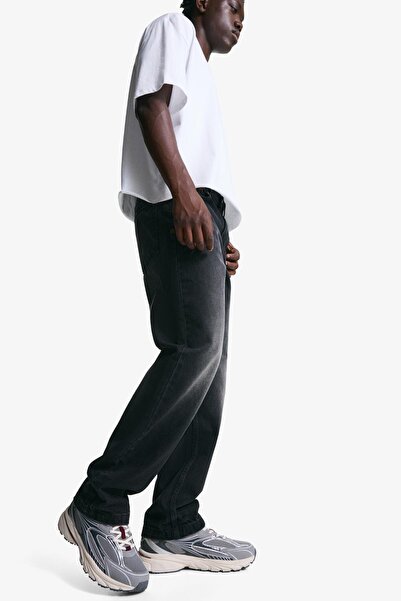 Bershka Straight fit relaxed jean