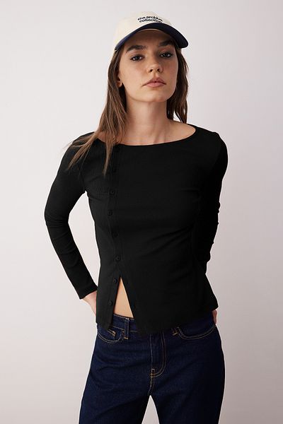 Trendyol Collection Black Button Crew Neck Bodycon Ribbed Stretchy Knitted Blouse Twoaw26Bz00104