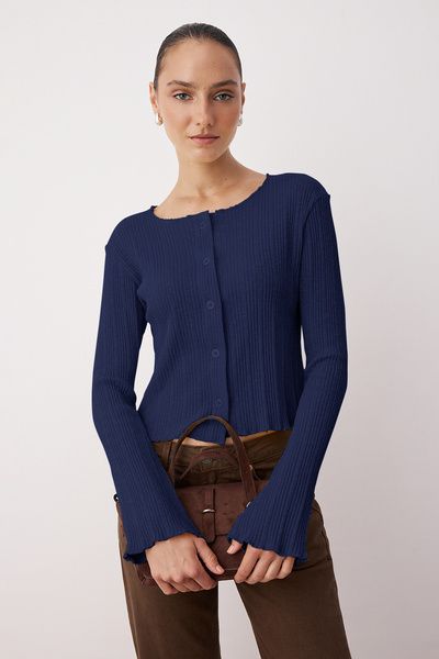 Trendyol Collection Navy Blue Jacquard Fitted/Slim Fit Button Detail Stretch Knitted Blouse Twoaw26Bz00046
