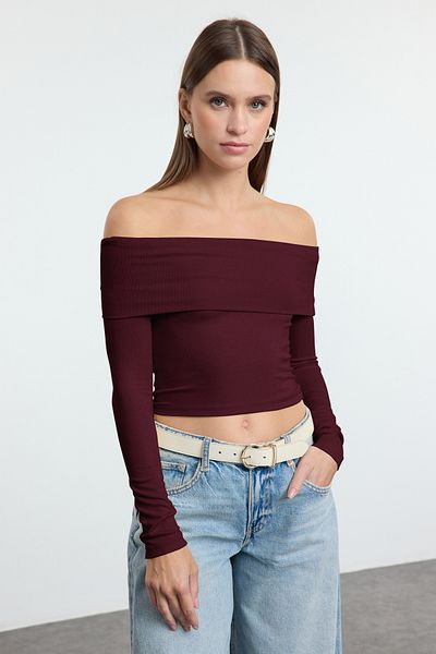 Trendyol Collection Burgundy Carmen Collar Fitted/Slim Fit Crop Stretchy Knitted Blouse Twoaw25Bz00008