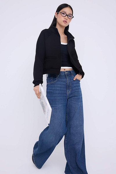 Trendyol Collection Black Regular/Normal Fit Zipper Stand Collar Thick Fleece Inside Knitted Sweatshirt Twoaw26Sw00017