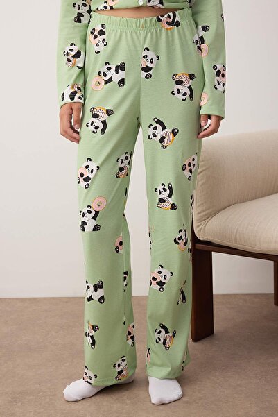 Trendyol Collection Grün-Mehrfarbiges Panda-Muster gestricktes Pyjama-Set THMAW26PT00049