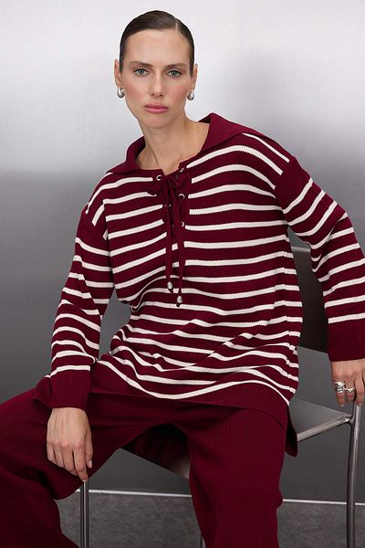 Trendyol Modest Burgundy Striped Collar Binding Detailed Sweater-Pants Knitwear Top and Bottom Set Tctaw24Us00080