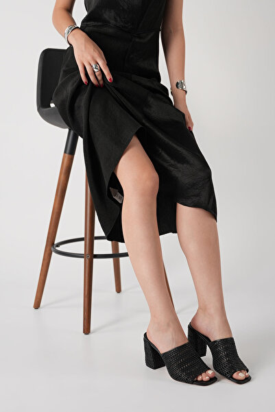 Katy Perry Tana Women - Black Straw Heeled Slippers