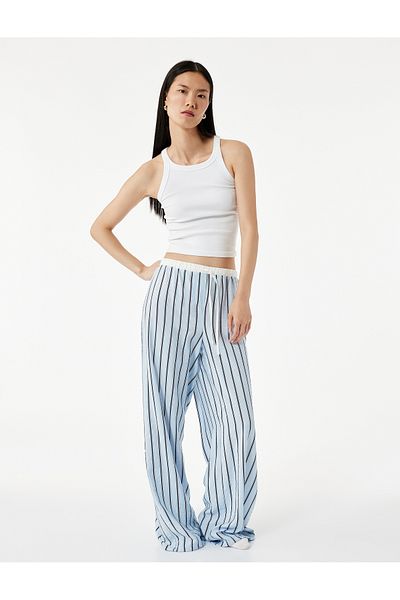 Koton Țesătură de viscoză, confortabilă, cu detaliu de cauciuc, cu dungi, pantaloni de pijama