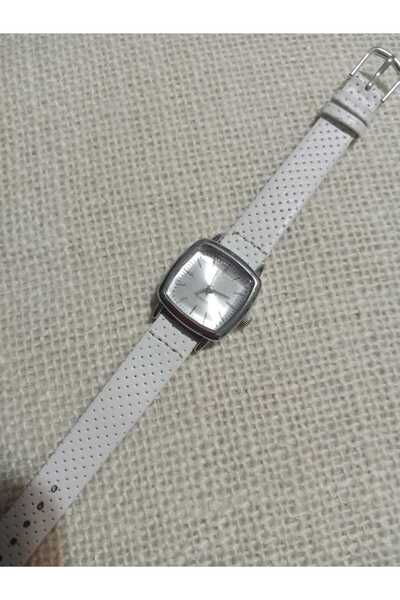 Brality Retro Kadın Kol Saati Minimal Vintage Kare Model.. Gümüş Kasa... Beya...