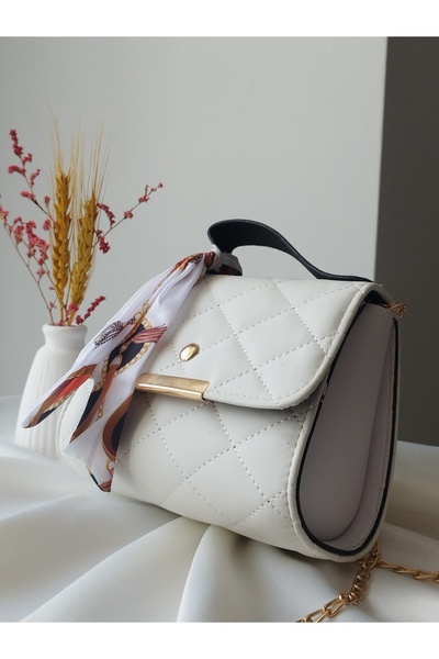 VivazzaLuxe White Mini Women's Hand and Shoulder Bag with Gold Strap – Minimal and Stylish Touch