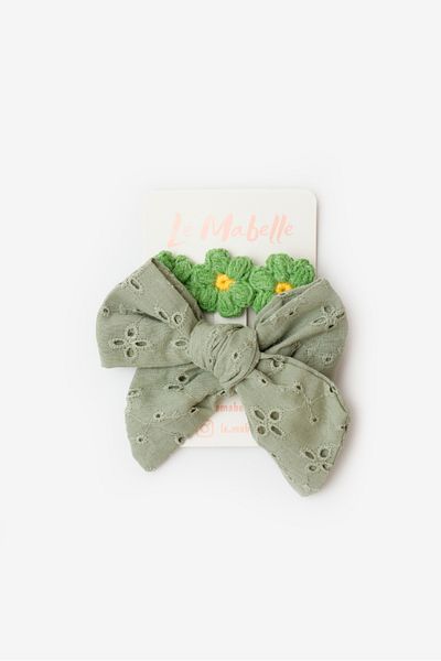 Le Mabelle Green Scallop Bow Knitted Flower 2-Piece Clip Buckle
