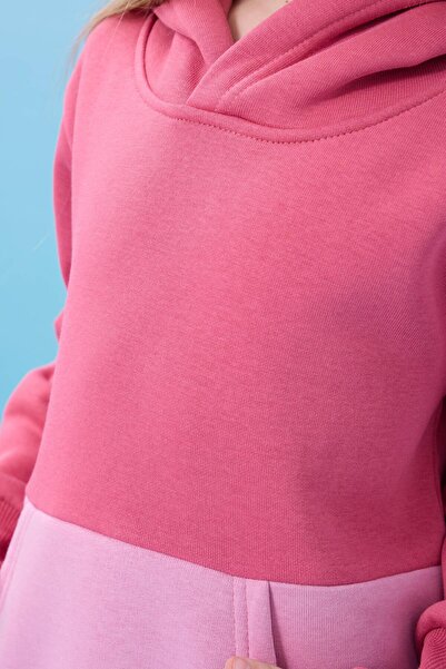 Perendi Unisex Hooded Kangaroo Pocket Color Block Hooded Winter Sweatshirt - Dusty Rose/Light Rose