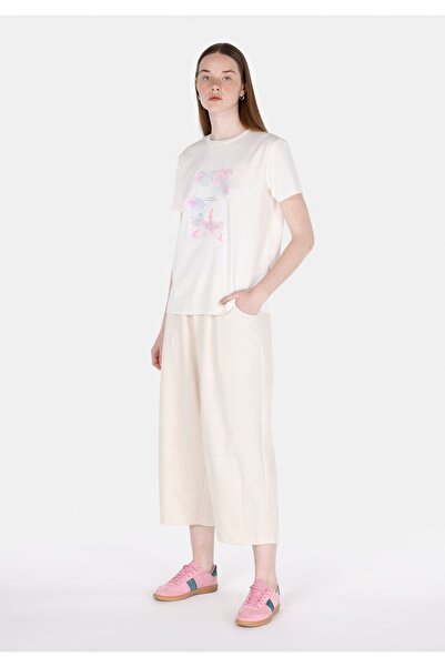 Colin's Γυναικείο κοντομάνικο μπλουζάκι με στρογγυλή λαιμόκοψη κανονική εφαρμογή