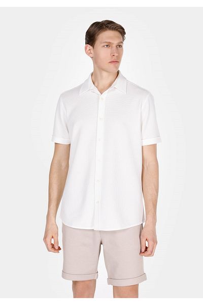 Colin's Regular Fit Shirt Neck Jacquard Men's White Short Sleeve Shirt