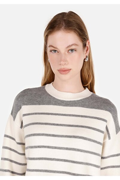 Colin's Normal Kesim Bisiklet Yaka Çizgili Ekru Kadın Kazak Cl1071115