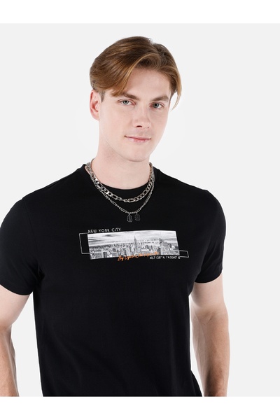 Colin's Ανδρικό κοντομάνικο μπλουζάκι Normal Cut Crew Neck με στάμπα μαύρο Cl 1067636