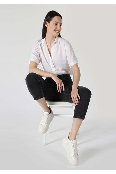 Colin's Regular Fit Shirt Neck Plain Women's White Short Sleeve Shirt