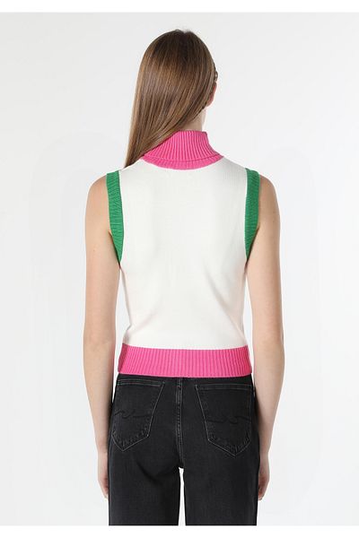 Colin's Slim Fit Turtleneck Women's Multicolor Sweater