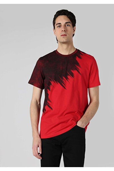 Colin's Regular Fit Yuvarlak Yaka Pamuklu Baskılı Erkek Kırmızı Kısa Kol Tişört