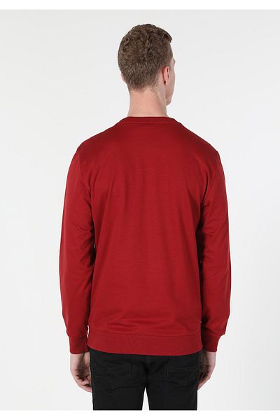 Colin's Regular Fit Men's Red Sweatshirt