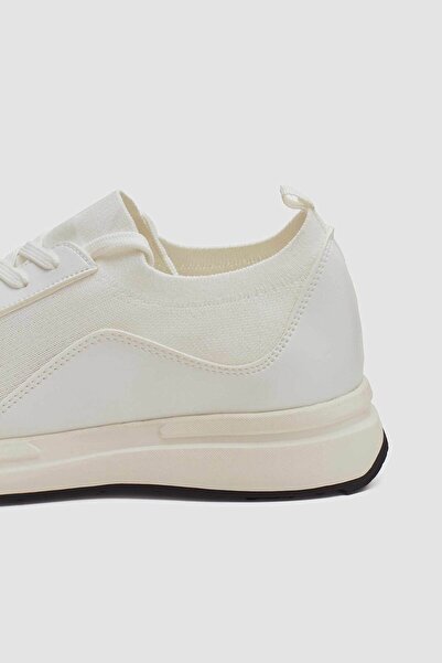 Twn Λευκά αθλητικά παπούτσια με κορδόνια