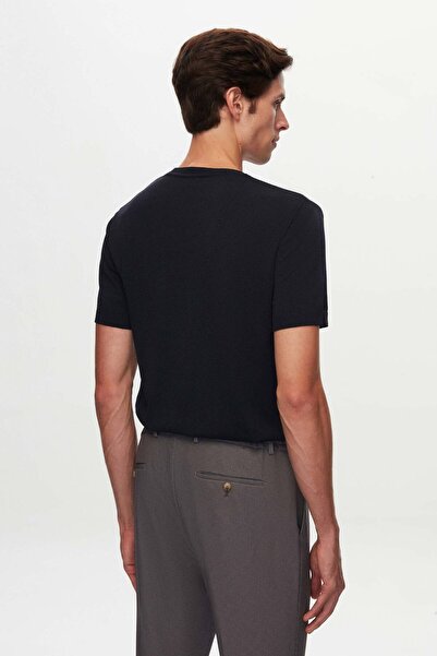 Twn Slim Fit μπλουζάκι με μονόχρωμο πλεκτό σχέδιο σε μπλε ναυτικό