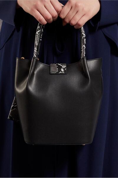 Alvina Alvina Bag 2507 - Fashionable and Functional Design