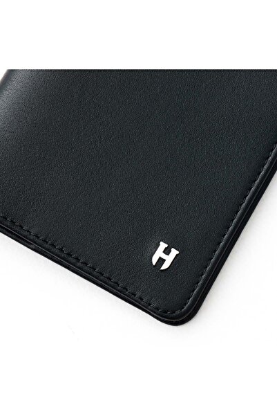 HELMBROOK Milton Genuine Leather Black Unisex Handcrafted Rfid Protection Passport Cover