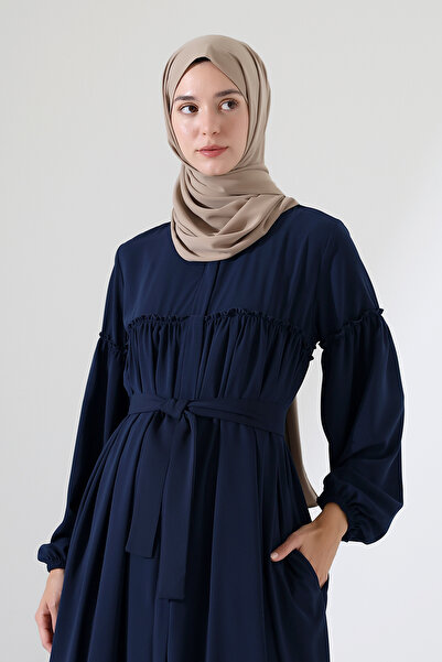 Berel Moda Roba Detaylı Cepli Mısır Ipeği Zeynep Ferace Lacivert