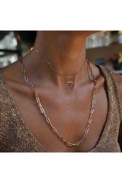ByGoldenHouse Ataç Zincir ve Üçgen Choker Kombin