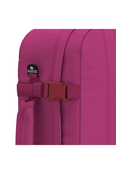 Cabin Zero Adventure 114 Daypack 51 cm Laptop compartment