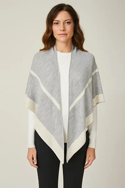 Sebir Moda Striped Two Colors Triangle Knitwear Shawl