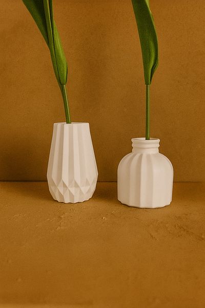 Karra Art Concrete Minimalist 2 Vase