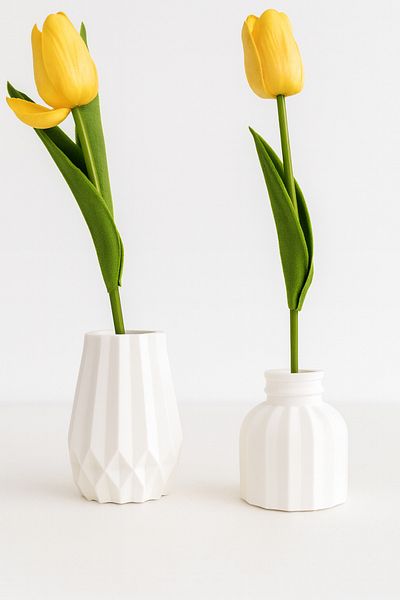 Karra Art Concrete Minimalist 2 Vase