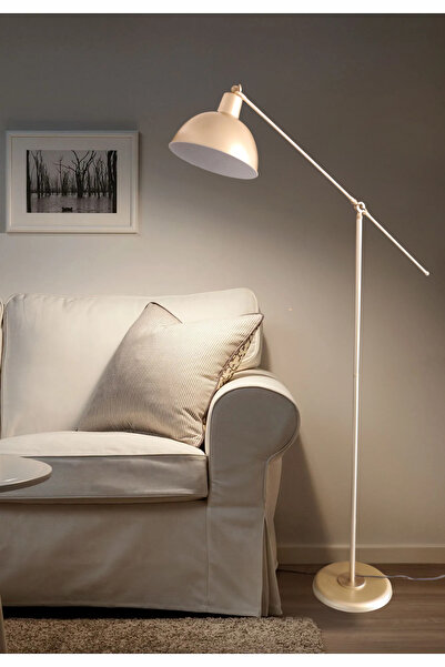 Luzarana Ventola Sarı Lambader Hareketli-Mafsallı Başlık ve Gövde Modern Dekoratif Metal Tasarım Şık Yerden