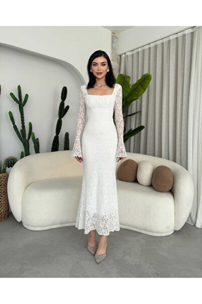 Afiş Butik Beyaz Kare Yaka Dantelli Piliseli Elbise