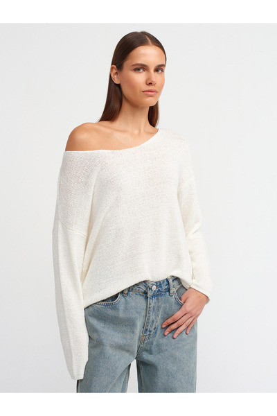 Dilvin Oval Collar Soft Textured Knitwear Sweater-Ecru
