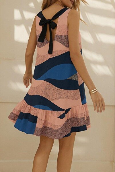 KentselBazaar فستان نسائي بدون أكمام برباط خلفي وكشكشة بنقشة الفهد