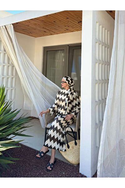 Melike Tatar Φόρεμα με ζιγκ-ζαγκ σχέδιο 32-3585