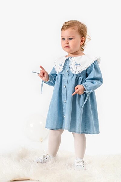 PİTABABY Beyaz Yaka Nakışlı Kot Kız Bebek Elbisesi – Uzun Kollu, Düğmeli, %100 Pamuk